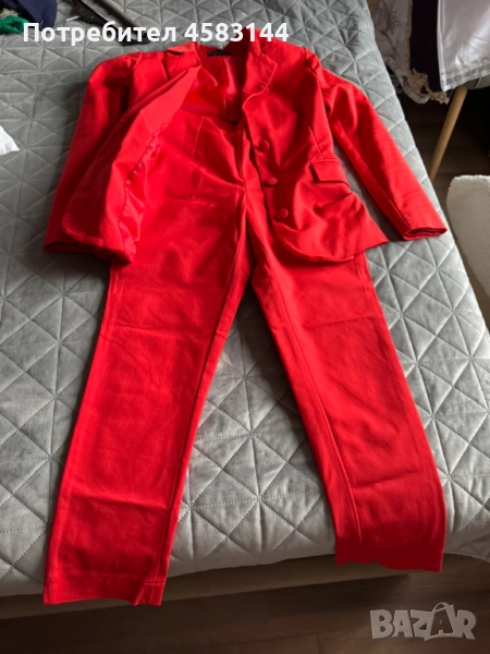 дамски костюм в цвят корал, снимка 1