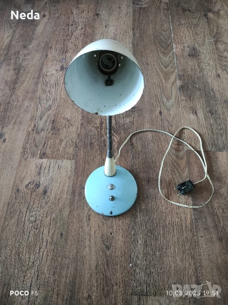 Стара настолна лампа, снимка 1