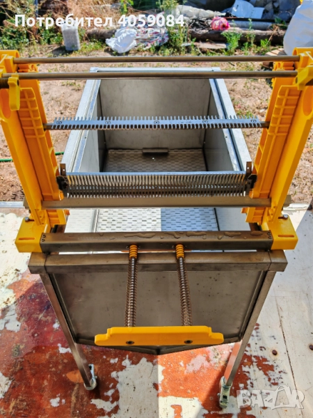 Ръчна машина за разпечатване на пчелни пити, снимка 1