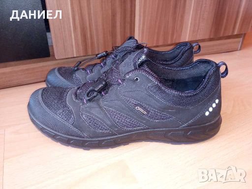 Оригинални Дамски маратонки ECCO Gore-tex номер 40, снимка 1