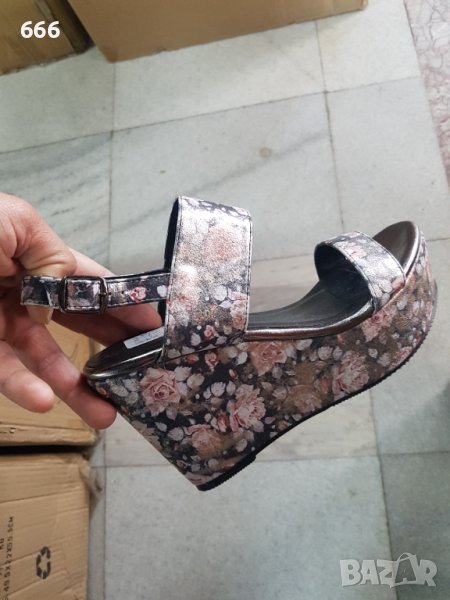 Сандали, снимка 1