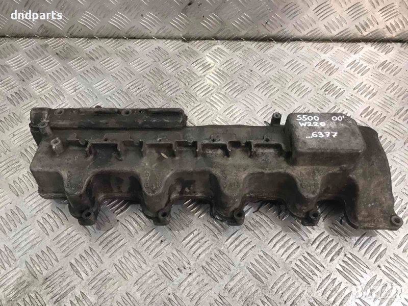 Капак клапани Mercedes S500,W220,2000г., снимка 1