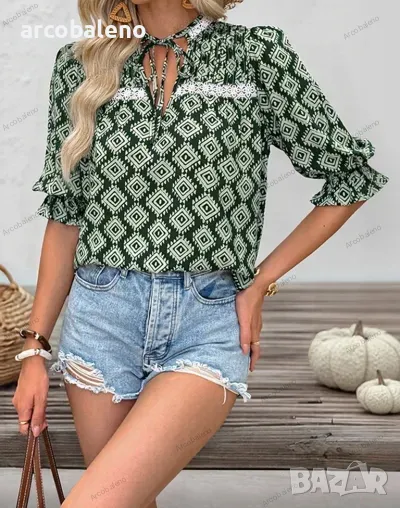 Модна дамска риза с къс ръкав и геометричен принт, снимка 1
