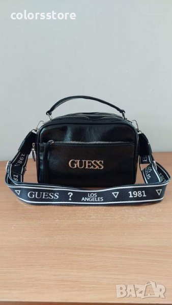 Черна чанта Guess код SG70, снимка 1