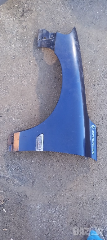 Ляв калник Volvo V70, снимка 1