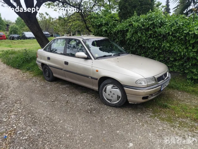 Опел Астра f