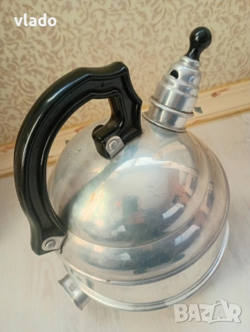 Електрически чайник, снимка 2 - Аксесоари за кухня - 53163037