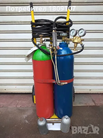 Мобилен оксижен с 2 х 6.5 литра бутилки , снимка 11 - Други инструменти - 49761769