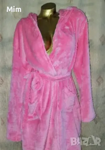 XL / 2XL Розов,поларен, мек халат , снимка 2 - Нощници - 48290129