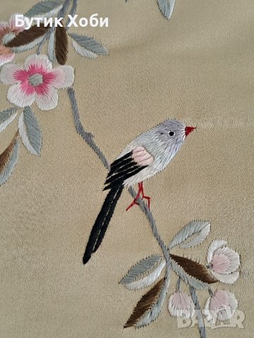 Стари бродирани пана от естествена коприна, снимка 3 - Антикварни и старинни предмети - 40807273