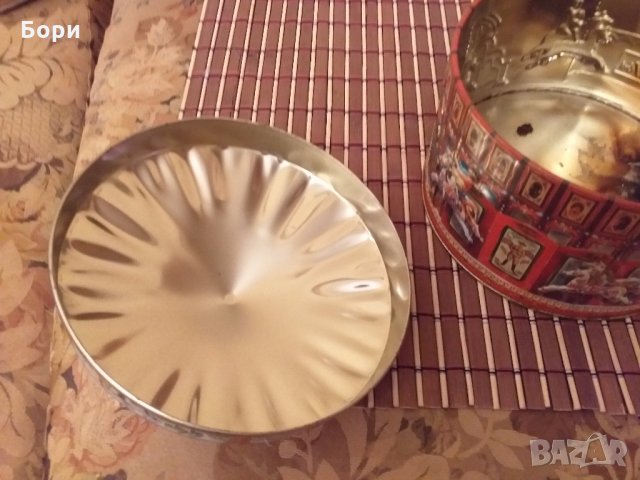 Метална кутия релефна от бонбони, снимка 6 - Декорация за дома - 28040553