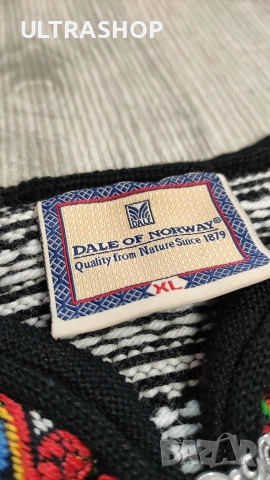 Мъжки вълнен пуловер DALE OF NORWAY Размер: XL Отлично състояние, снимка 2 - Пуловери - 52894111
