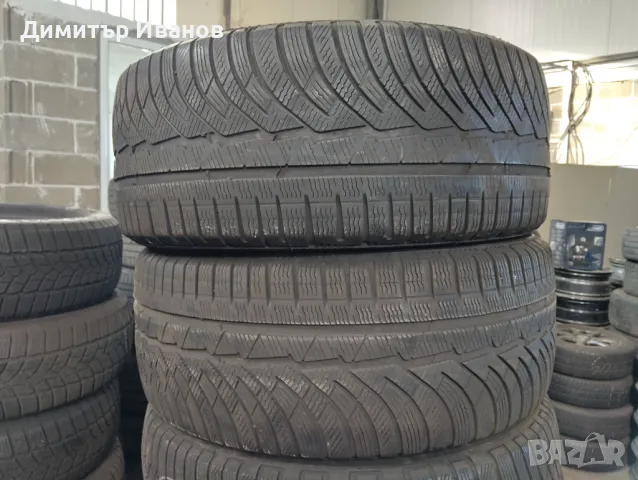 245x45 17, снимка 2 - Гуми и джанти - 47888366
