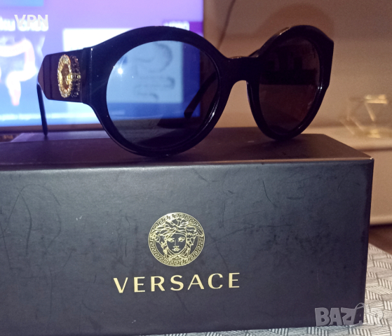 Оригинални слънчеви очила Versace , снимка 1 - Слънчеви и диоптрични очила - 44913095