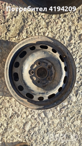 Mazda 15-ки стоманени джанти цена 60 лв , снимка 2 - Гуми и джанти - 51460505