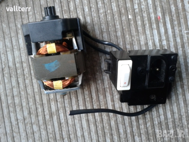 мотор шевна машина,лот телефони.протмоне за СД и батерии, снимка 4 - Други стоки за дома - 52749600