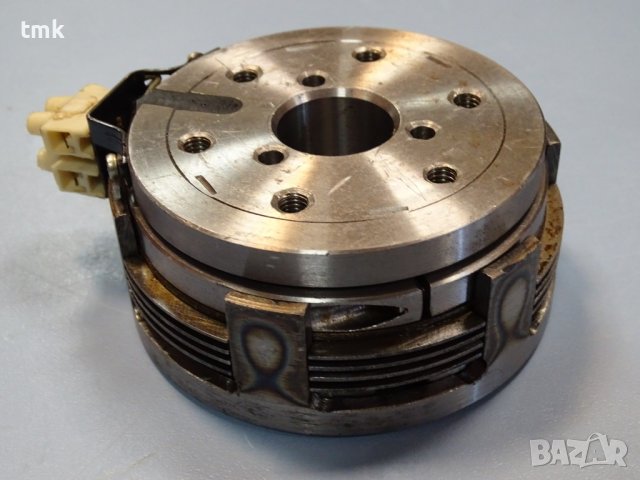 Съединител електромагнитен Binder Magnete 82 113 09C1 multi-disc electromagnetic clutch, снимка 2 - Резервни части за машини - 37994195