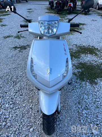 Скутер Peugeot Vivacity-50 куб., снимка 1 - Мотоциклети и мототехника - 39476222