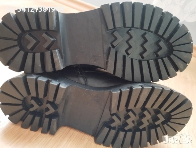 Дамски боти, снимка 8 - Дамски боти - 53389326