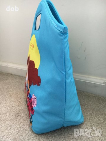Нова чанта ESCADA Cooler bag оригинал, снимка 8 - Чанти - 28463440
