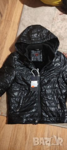 Мъжко яке черно кожа с качулка чисто ново разпродажба размер s, снимка 2 - Якета - 39732023