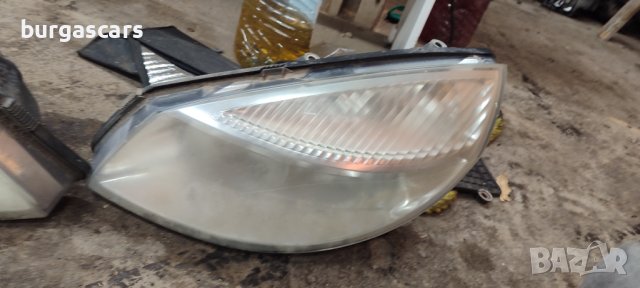 Фарове ляв десен Renault Scenic II 1.5 DCI - 80лв, снимка 2 - Части - 43514305