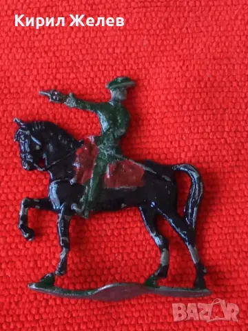 Стара ОЛОВНА ФИГУРКА КОННИК ДЕТСКА ИГРАЧКА ОЛОВЕН ВОЙНИК РЪЧНО ОЦВЕТЕН За КОЛЕКЦИЯ ВОЙНИЧЕ 40825, снимка 9 - Колекции - 46960897