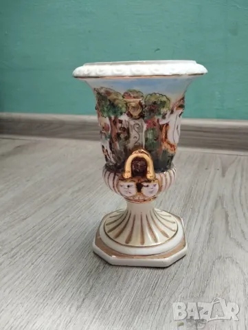 Порцеланова купа,бонбониера, снимка 2 - Антикварни и старинни предмети - 48471153