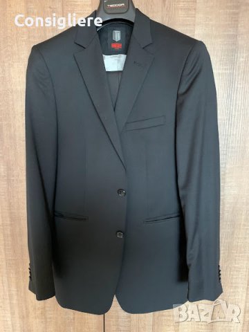 Чисто нов български костюм за износ Radloff. 100 % студено пресована вълна. Размер 48
