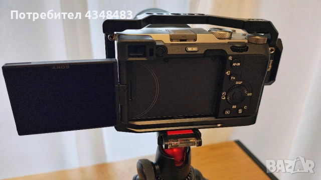Фотоапарат Sony a7c сребрист, снимка 5 - Фотоапарати - 53531103