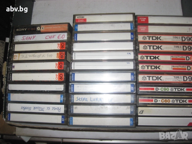 отново ЕВТИНИ касетки МАРКОВИ, снимка 2 - Аудио касети - 42193918