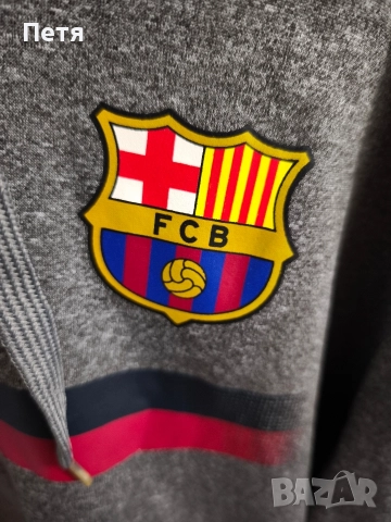 FC Barcelona, c качулка, снимка 2 - Фен артикули - 52682853