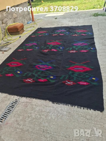 Автентичен килим