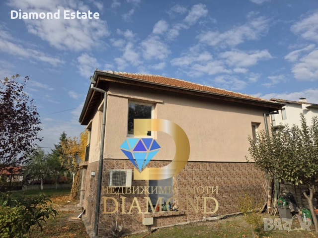 Двуетажна къща в село Добрич, общ. Димитровград, снимка 4 - Къщи - 52061050