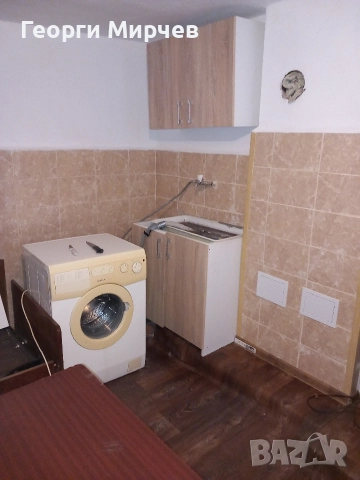 Продавам къща в Перник, кв.Варош -собственик , снимка 12 - Къщи - 52363455