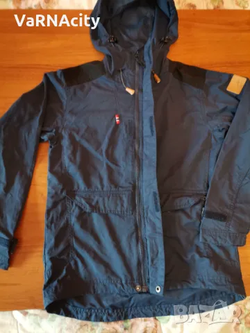 FjellsSport турист./преходно/детско 12г., снимка 2 - Детски якета и елеци - 49334032