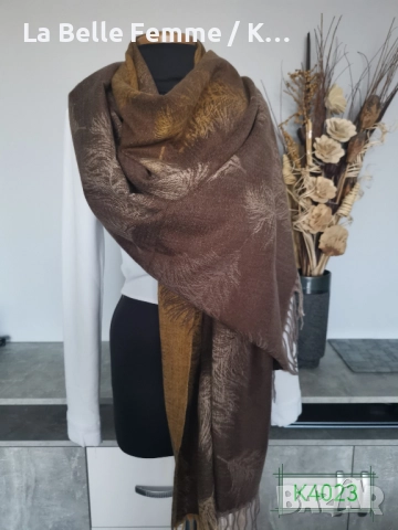 Шалове от кашмир, снимка 8 - Шалове - 51861426