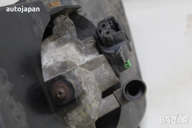 Халогени, ляв и десен халоген, лява капачка за халоген Мазда 5 2.0 146кс 05г Mazda 5 2.0 146hp 2005, снимка 9 - Части - 43501726