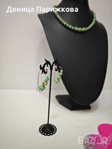 Ръчно изработен комплект бижута с хаулит – гривна, колие и обеци , снимка 4 - Бижутерийни комплекти - 52775649