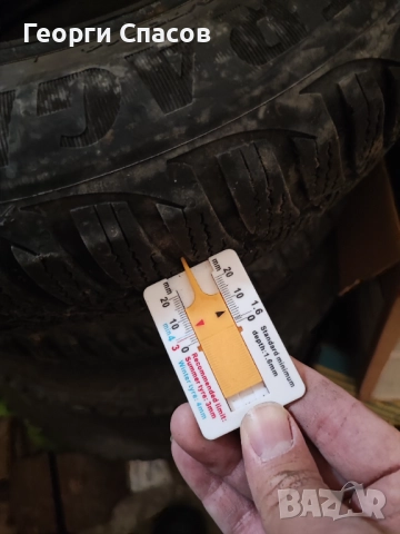 2бр. Зимни гуми Goodyear, снимка 3 - Гуми и джанти - 52175942