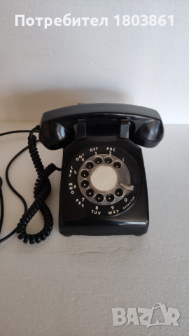 ITT стар телефон, снимка 1 - Антикварни и старинни предмети - 44884975