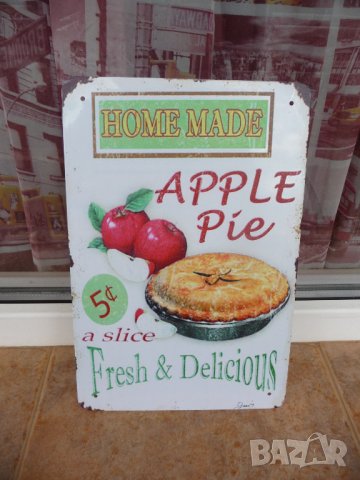 Метална табела храна ябълков пай домашно приготвен сладък