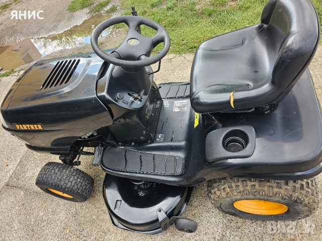 ТРАКТОРНА КОСАЧКА PARTNER/HUSQVARNA.КАТО НОВА. ПЕРФЕКТНА , снимка 10 - Градинска техника - 51896811