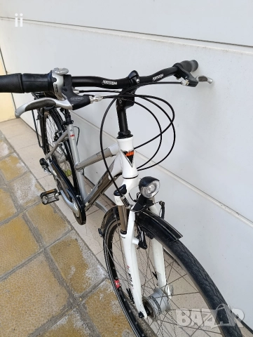 Градски велосипед 28 цола , снимка 4 - Велосипеди - 52573597