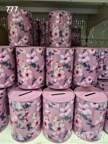 метални касички