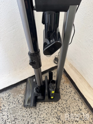2 в 1 Вертикална Безжична Прахосмукачка BEKO VRT 94929 VI, 450W + Стойка!, снимка 5 - Прахосмукачки - 52722318