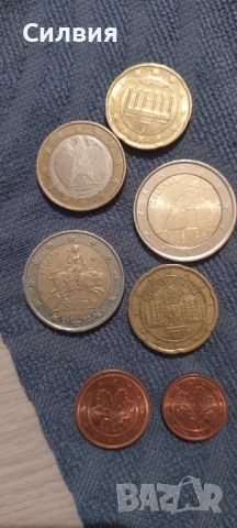 Монети и банкноти 