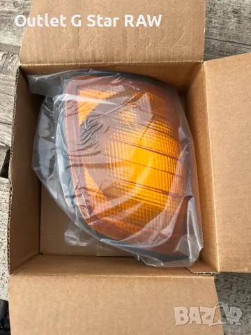 Оранжеви мигачи за мерцедес 124, снимка 4 - Автомобили и джипове - 48838272