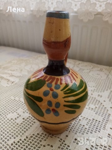 Стара керамична стомна