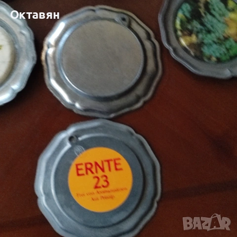 Калаени  чинийки за стена ,подложки за чаши, снимка 4 - Антикварни и старинни предмети - 53175569